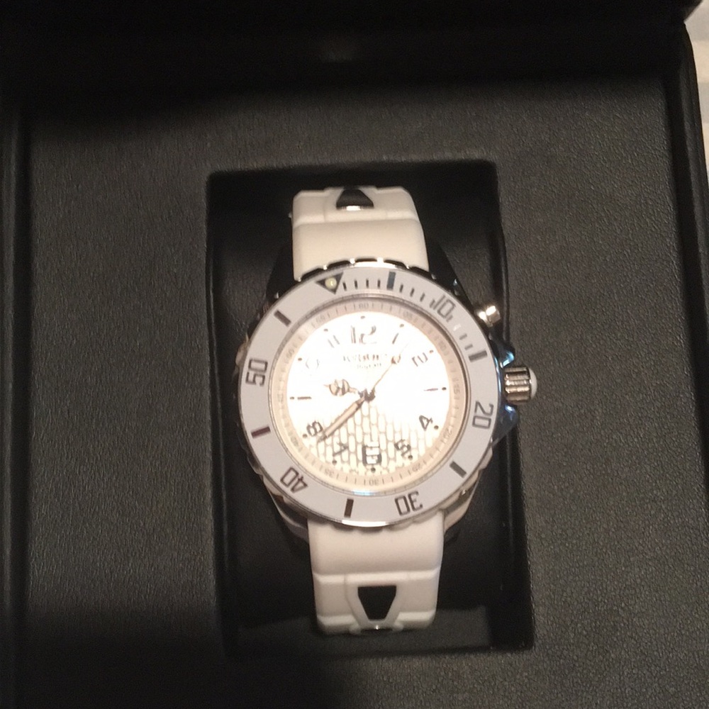 Kyboe White watch